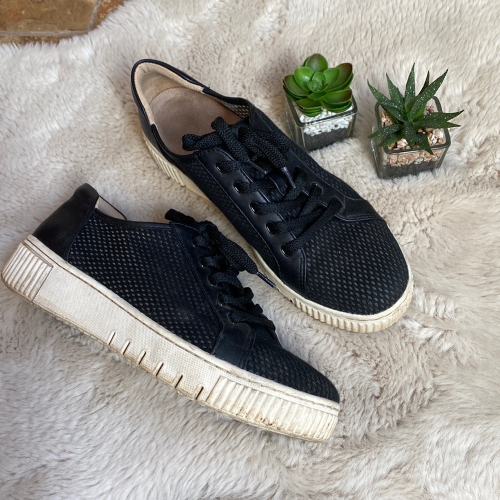 Soul Naturalizer Black Platform Mesh Sneakers Size 9W